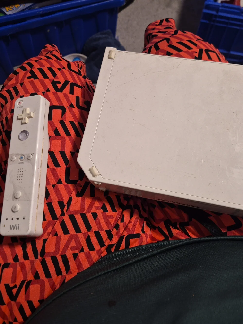 White Nintendo Wii Console W/ One Wii Remote Controller Untested